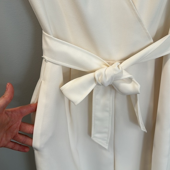 NWT Club Monaco cream jumpsuit, Sz 6 - Picture 4 of 7